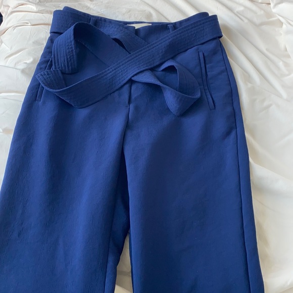 Aritzia tie front pants classic navy size 6 - Picture 2 of 4